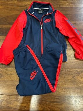 Kids Nike 2-pc. Dri-FIT Tracksuit Set size 6